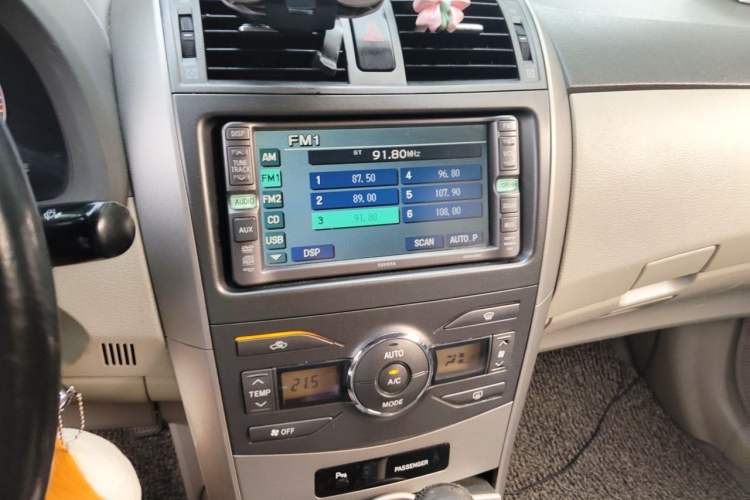 Used Toyota Corolla 2009 1.8L Automatic GLX-i Special Commemorative Edition Audio And AC Panel