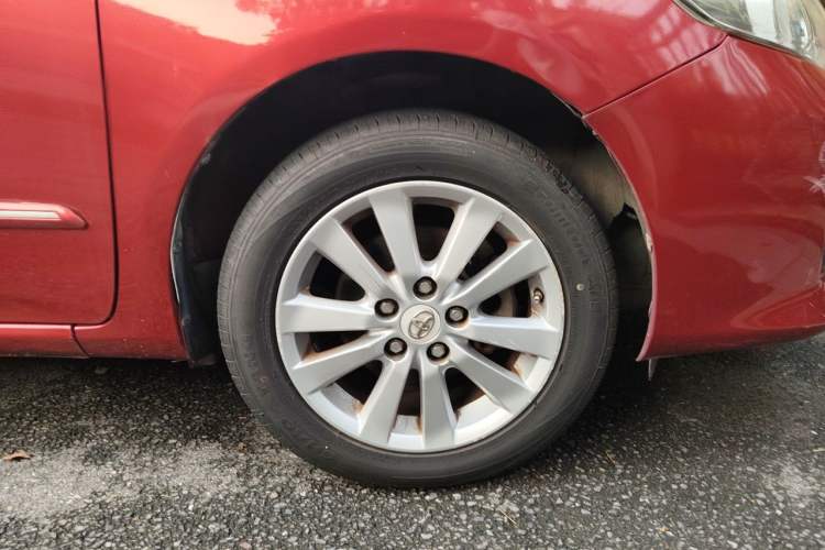 Used Toyota Corolla 2009 1.8L Automatic GLX-i Special Commemorative Edition Right Front Wheel Hub