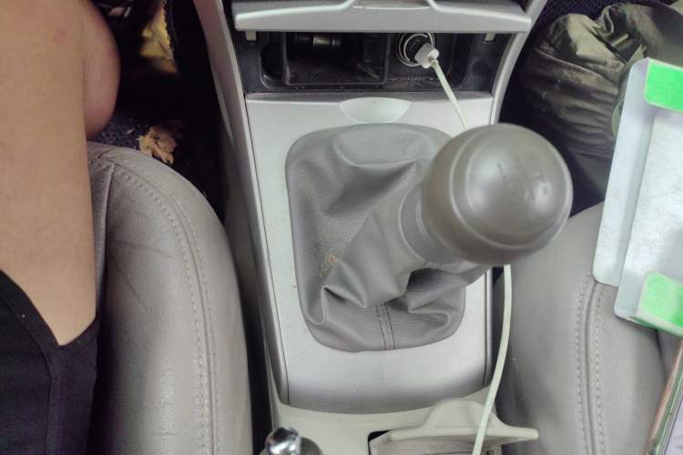 Used Toyota Corolla 2009 1.6L Manual GL Sunroof Special Edition Gear Lever