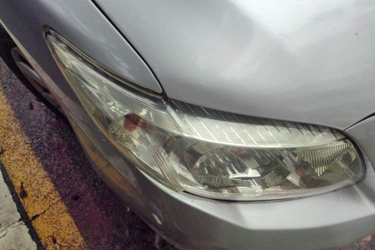 Used Toyota Corolla 2009 1.6L Manual GL Sunroof Special Edition Right Front Headlight