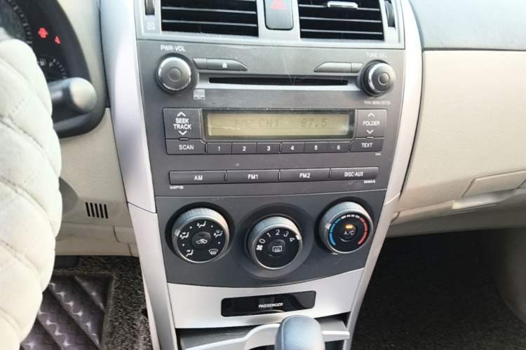 Used Toyota Corolla 2011 1.6L Automatic GL Audio And AC Panel