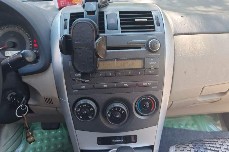 Used Toyota Corolla 2011 1.6L Automatic GL Audio And AC Panel
