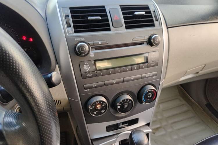Used Toyota Corolla 2011 1.6L Automatic GL Audio And AC Panel