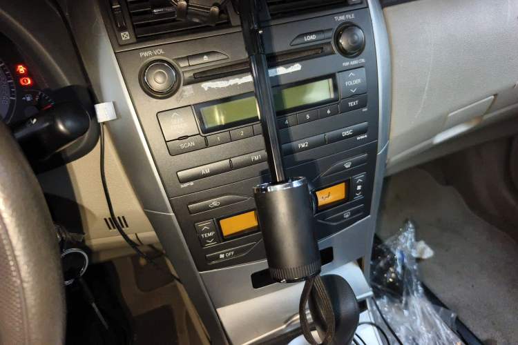 Used Toyota Corolla 2011 1.8L CVT GL-i Audio And AC Panel
