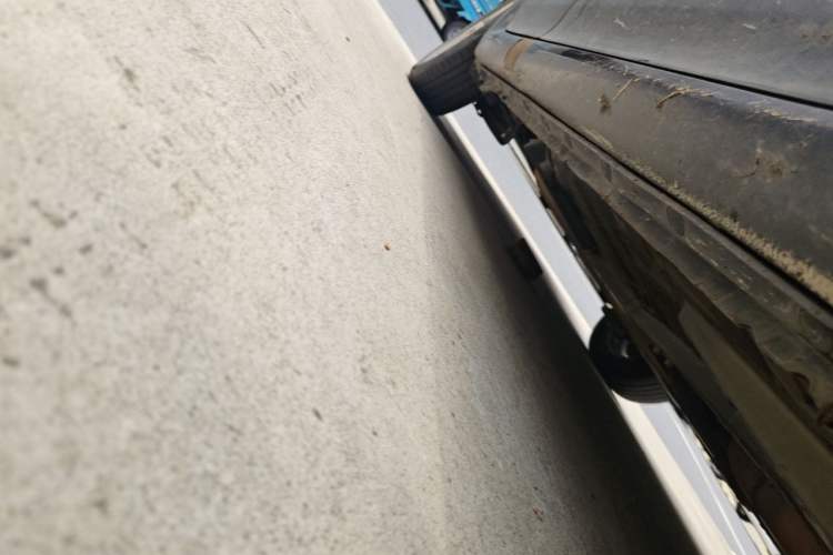 Used Toyota Corolla 2011 1.6L Manual GL Chassis Front Right