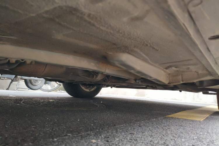 Used Toyota Corolla 2011 1.6L Manual GL Chassis Front Right