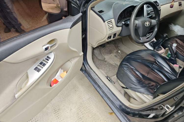 Used Toyota Corolla 2011 1.6L Manual GL Driver Seat