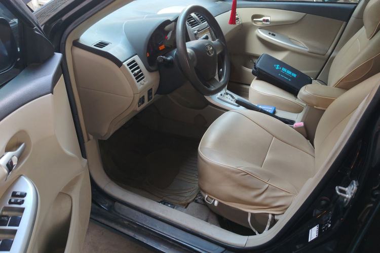 Used Toyota Corolla 2011 1.8L CVT GL-i Driver Seat
