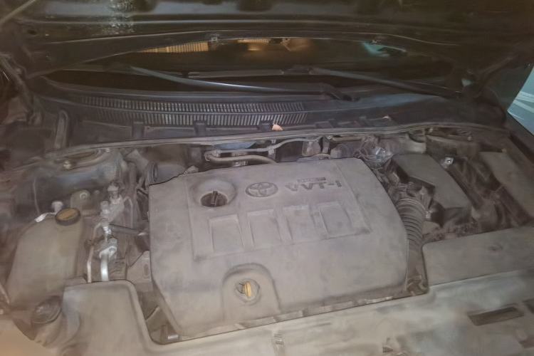 Used Toyota Corolla 2011 1.6L Automatic GL Engine Bay