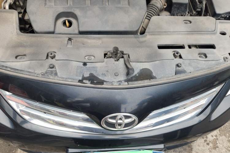Used Toyota Corolla 2011 1.6L Automatic GL Engine Bay