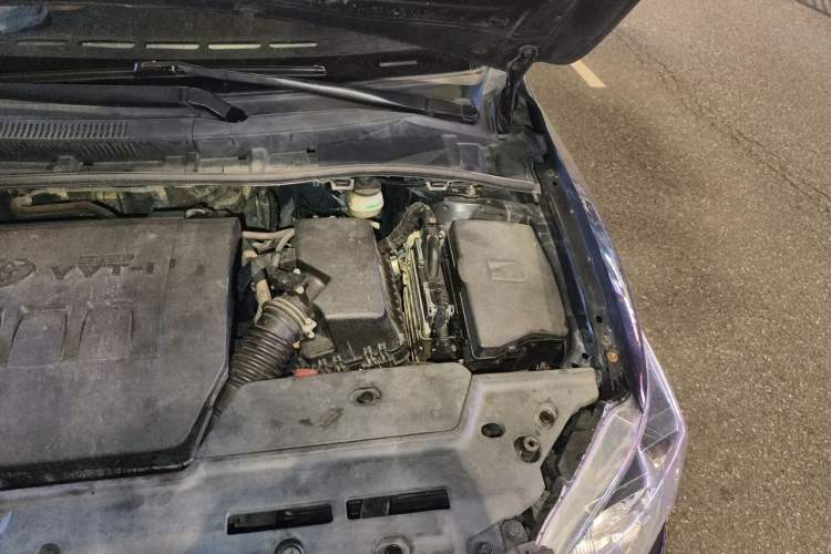 Used Toyota Corolla 2011 1.6L Automatic GL Engine Bay Left