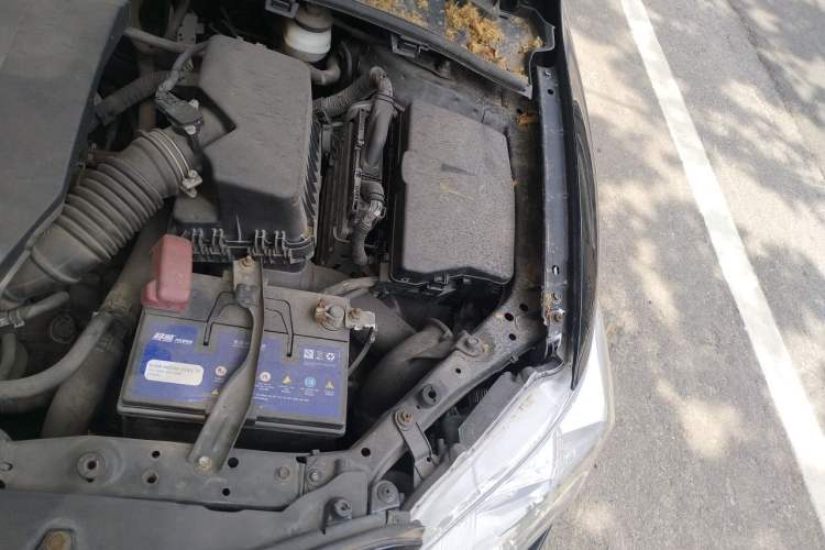 Used Toyota Corolla 2011 1.6L Manual GL Engine Bay Left