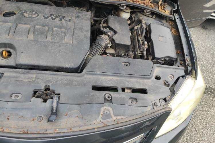 Used Toyota Corolla 2011 1.6L Manual GL Engine Bay Left