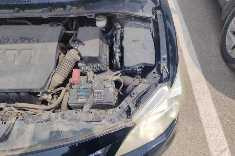 Used Toyota Corolla 2011 1.6L Automatic GL Engine Bay Left