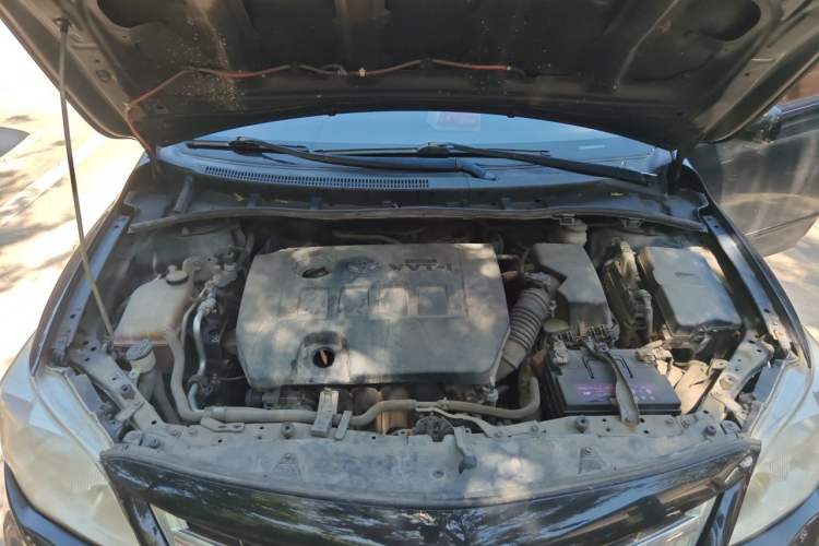 Used Toyota Corolla 2011 1.6L Automatic GL Engine Bay