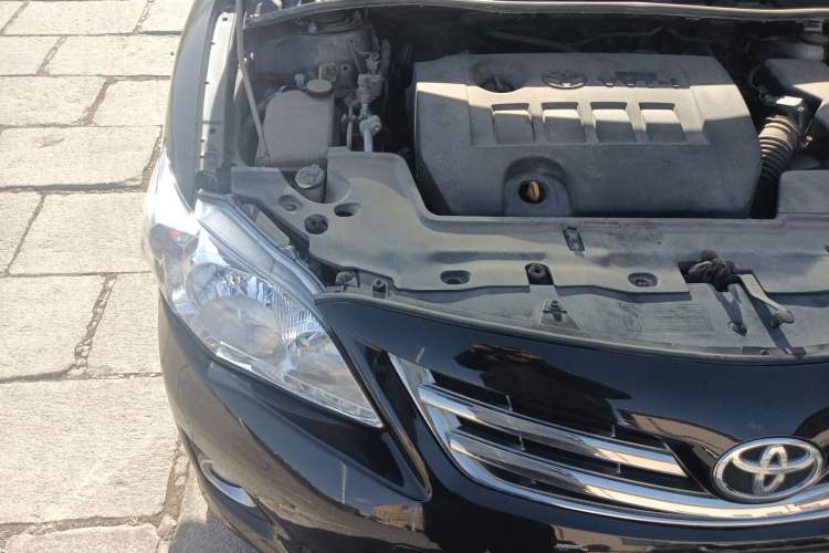 Used Toyota Corolla 2011 1.6L Automatic GL Engine Bay Right