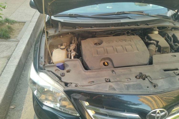 Used Toyota Corolla 2011 1.6L Automatic GL Engine Bay Right