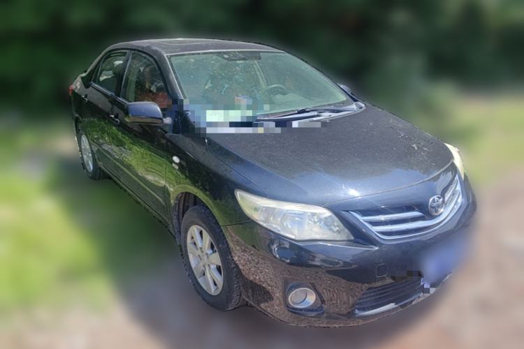 Used Toyota Corolla 2011 1.6L Manual GL Sunroof Edition Front Right 45 Deg