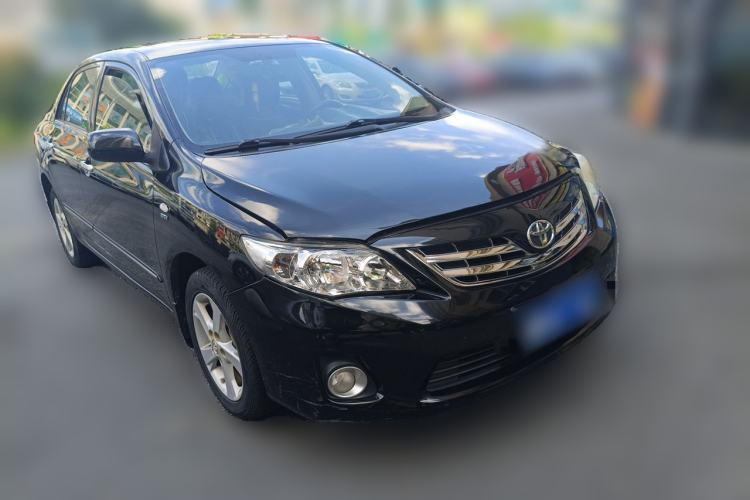 Used Toyota Corolla 2011 1.8L CVT GL-i Front Right 45 Deg