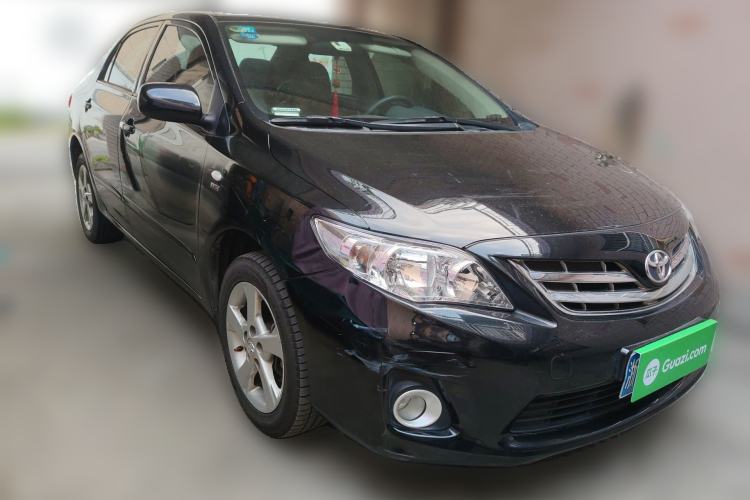 Used Toyota Corolla 2011 1.8L CVT GL-i Front Right 45 Deg