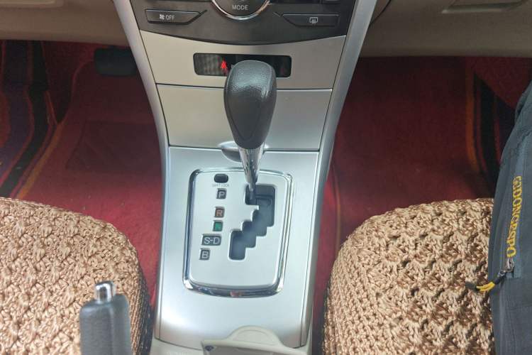 Used Toyota Corolla 2011 1.8L CVT GL-i Commemorative Edition Gear Lever