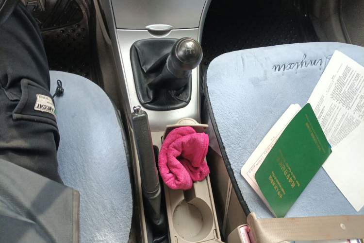 Used Toyota Corolla 2011 1.6L Manual GL Gear Lever