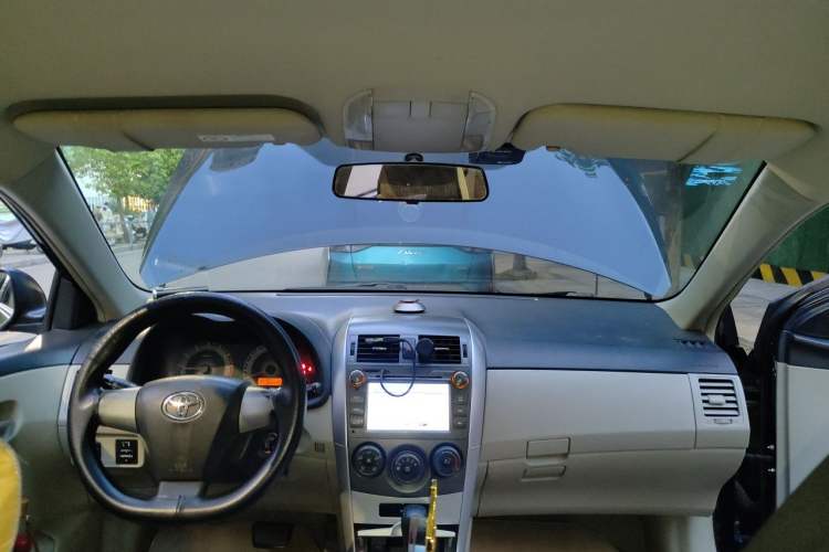 Used Toyota Corolla 2011 1.6L Automatic GL Headliner
