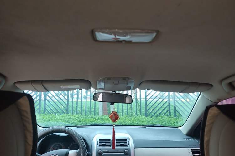 Used Toyota Corolla 2011 1.6L Manual GL Headliner