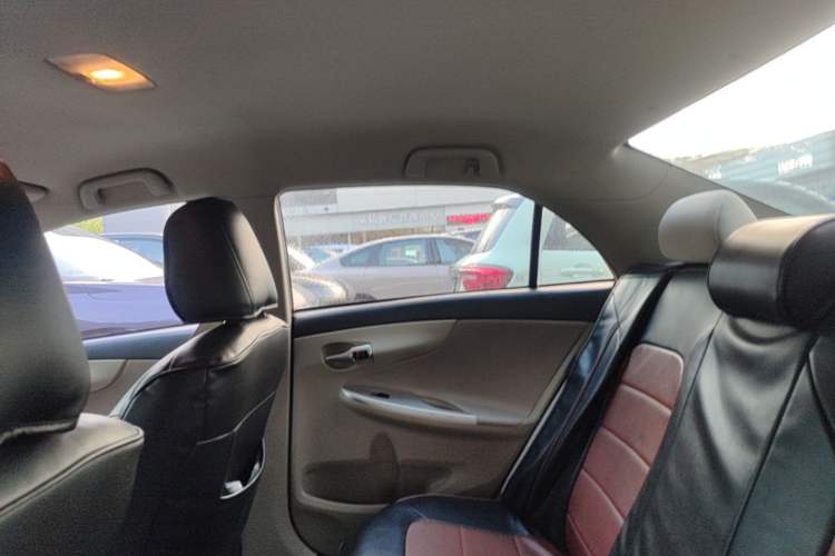 Used Toyota Corolla 2011 1.6L Automatic GL Headliner