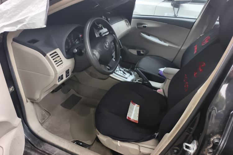 Used Toyota Corolla 2011 1.8L CVT GL-i Left Front Seat