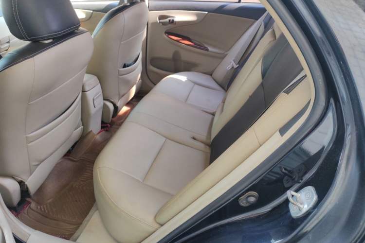 Used Toyota Corolla 2011 1.8L CVT GL-i Left Rear Seat