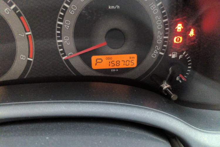 Used Toyota Corolla 2011 1.6L Automatic GL Odometer Close Up