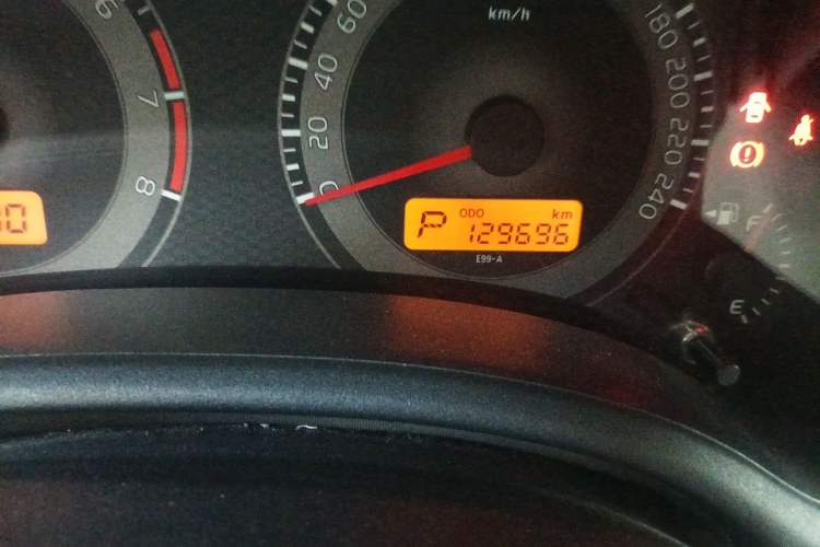 Used Toyota Corolla 2011 1.6L Automatic GL Odometer Close Up