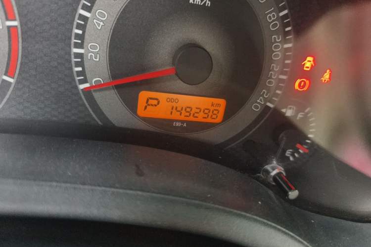 Used Toyota Corolla 2011 1.6L Automatic GL Odometer Close Up