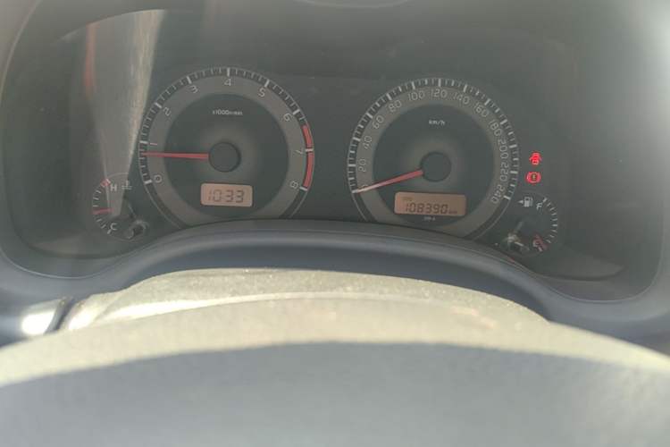 Used Toyota Corolla 2011 1.6L Manual GL Sunroof Edition Odometer Close Up