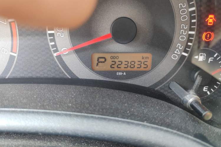 Used Toyota Corolla 2011 1.6L Automatic GL Odometer Close Up