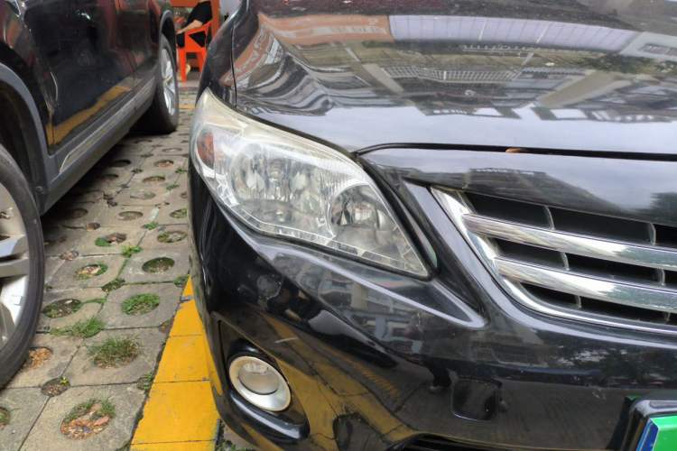 Used Toyota Corolla 2011 1.6L Automatic GL Right Front Headlight