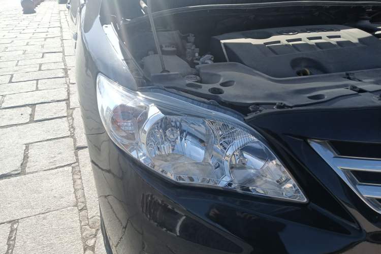 Used Toyota Corolla 2011 1.6L Automatic GL Right Front Headlight