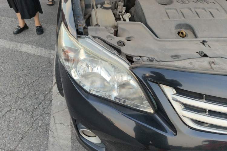 Used Toyota Corolla 2011 1.6L Automatic GL Right Front Headlight