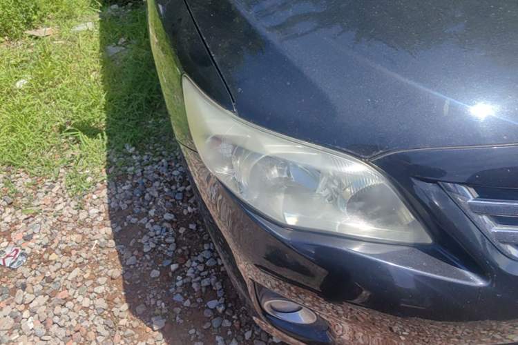 Used Toyota Corolla 2011 1.6L Manual GL Sunroof Edition Right Front Headlight