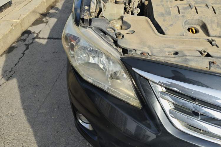 Used Toyota Corolla 2011 1.8L Manual GL-i Right Front Headlight