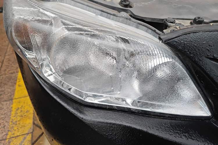 Used Toyota Corolla 2011 1.6L Manual GL Right Front Headlight