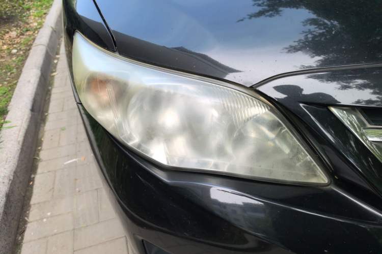 Used Toyota Corolla 2011 1.6L Automatic GL Right Front Headlight