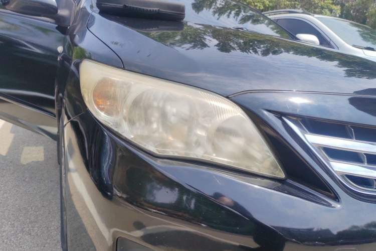 Used Toyota Corolla 2011 1.6L Automatic GL Right Front Headlight