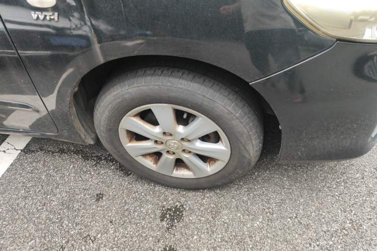 Used Toyota Corolla 2011 1.6L Manual GL Right Front Wheel Hub