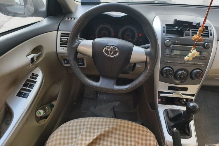 Used Toyota Corolla 2011 1.6L Manual GL Steering Wheel
