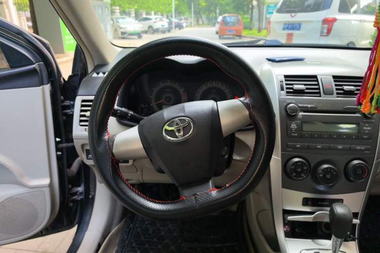 Used Toyota Corolla 2011 1.6L Automatic GL Steering Wheel