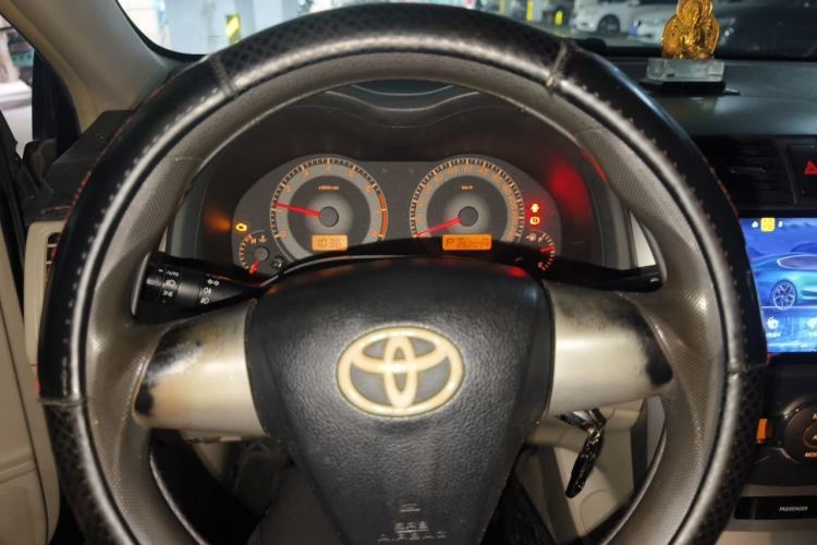 Used Toyota Corolla 2011 1.6L Automatic GL Sunroof Version Steering Wheel