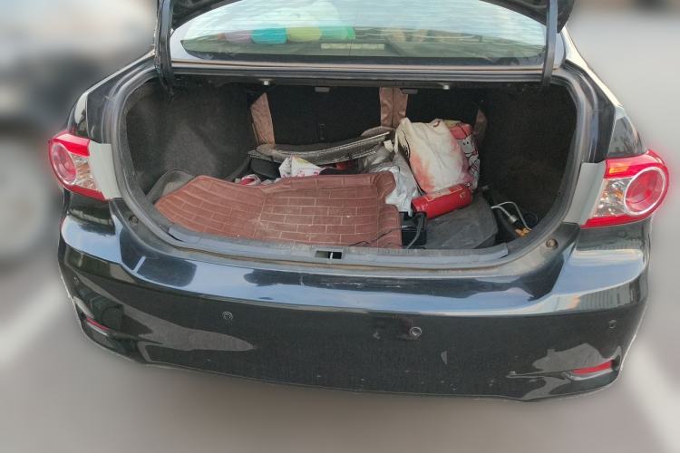 Used Toyota Corolla 2011 1.6L Automatic GL Trunk