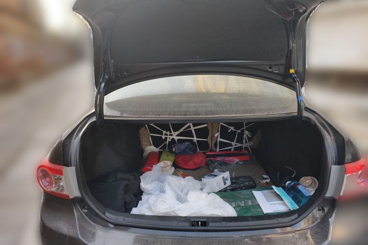 Used Toyota Corolla 2011 1.6L Manual GL Trunk